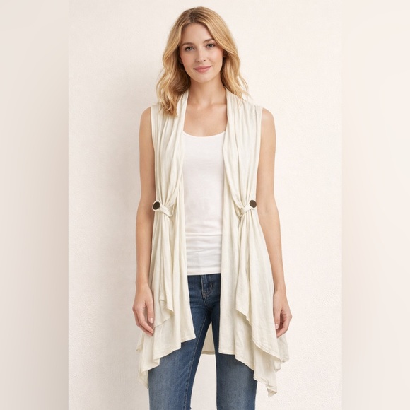 Pop Up USA Sweaters - Pop Up USA White Vest Wrap